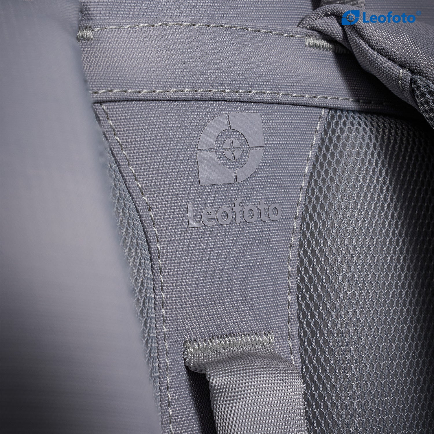 UPA17B Leofoto UPA-17B Daily Lite 17L Backpack