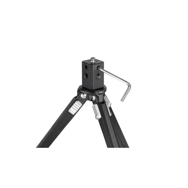 CF8 Leofoto CF-8 Universal Conversion Adapter